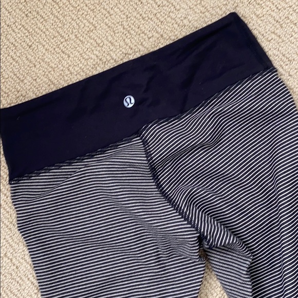 Lululemon wunder under pant striped black tan - Picture 7 of 9